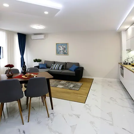 Sea Garden Premium Apartament *